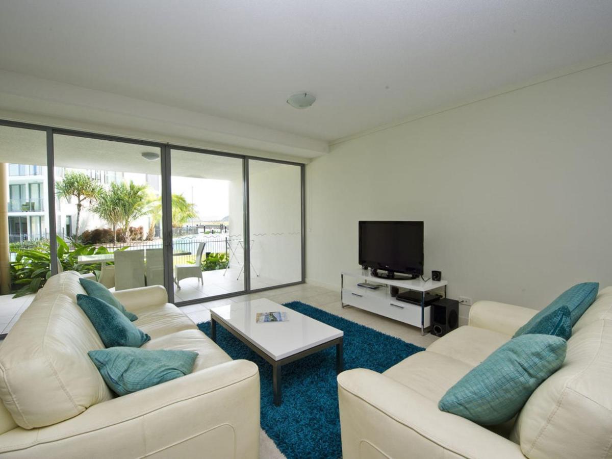 Blue On Blue Apartment 812 Nelly Bay ภายนอก รูปภาพ